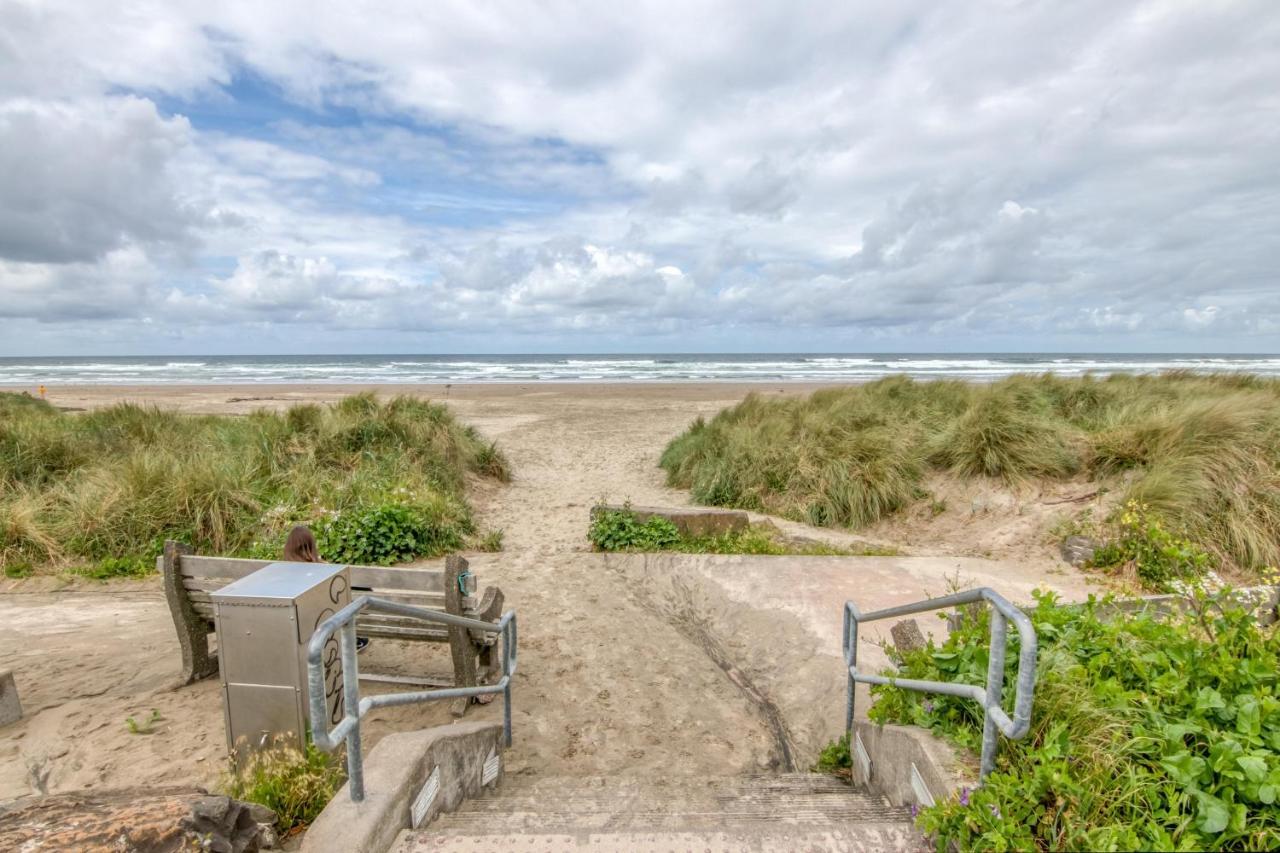 Sandy Feet Nehalem Luaran gambar